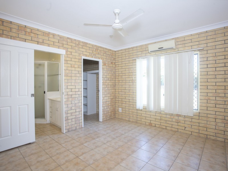 5 Tindaridge Court, Hay Point QLD 4740