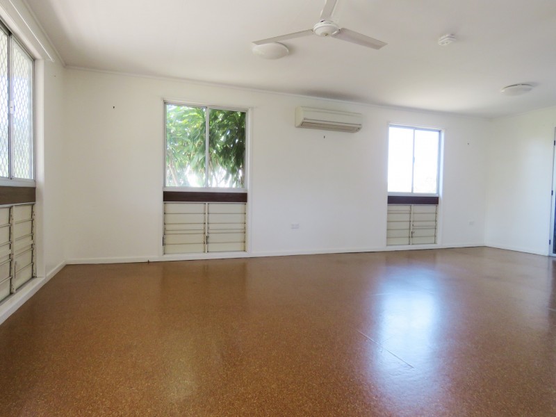 4 Bell Street, Sarina QLD 4737