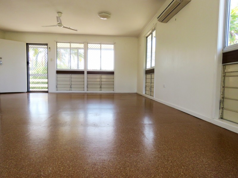 4 Bell Street, Sarina QLD 4737