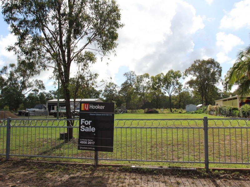 15 Standish Street, St Lawrence QLD 4707