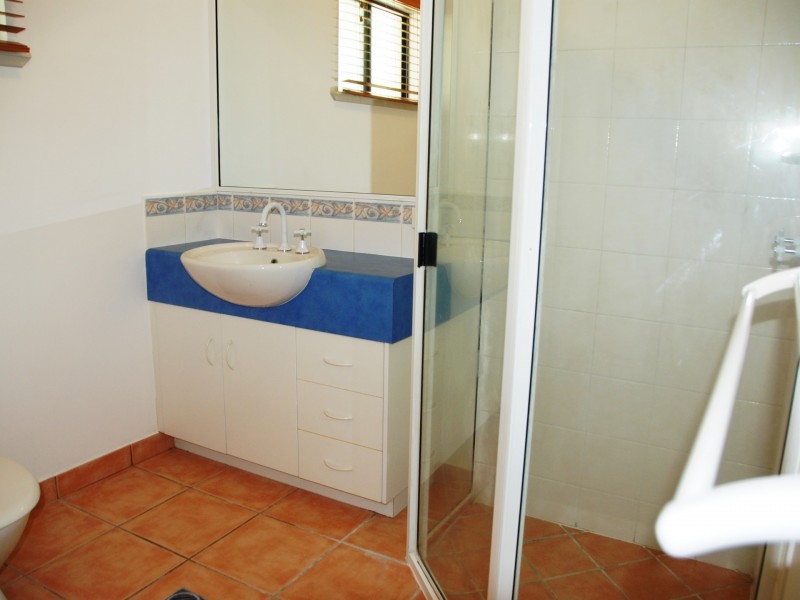 4 Crescent Street, Armstrong Beach QLD 4737