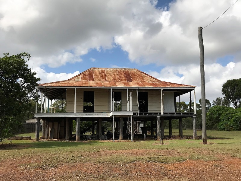 14 Waverley Street, St Lawrence QLD 4707