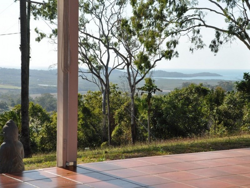 31 Lambert Rd, Sarina QLD 4737
