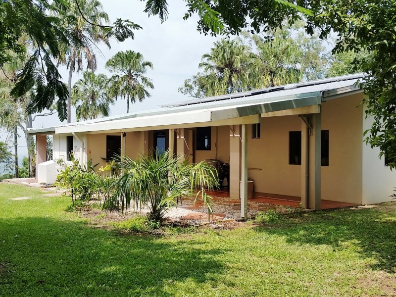 31 Lambert Rd, Sarina QLD 4737