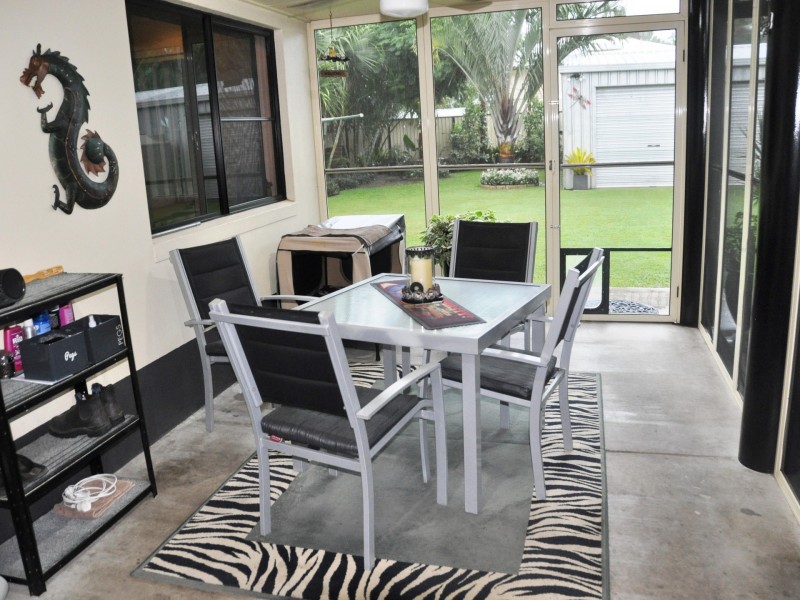 9 Crescent Street, Armstrong Beach QLD 4737