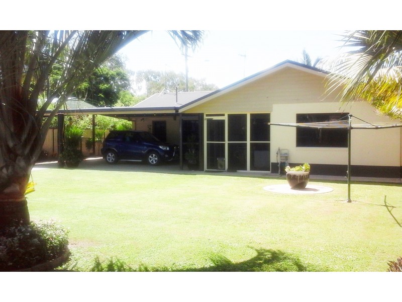 9 Crescent Street, Armstrong Beach QLD 4737