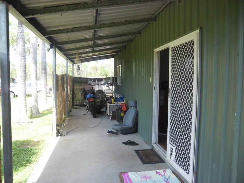 87401 Bruce Highway, Ilbilbie QLD 4738