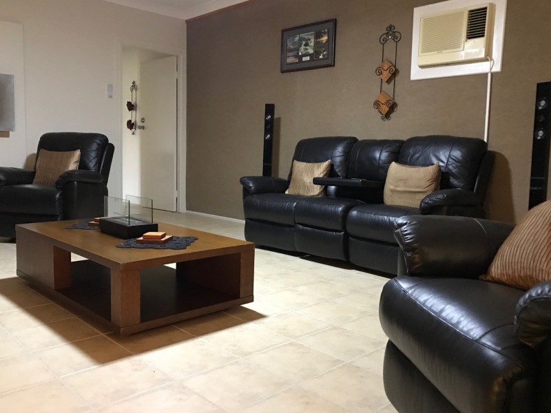 85 Colonial Drive, Clairview QLD 4741