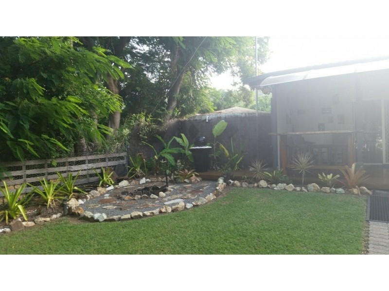 85 Colonial Drive, Clairview QLD 4741