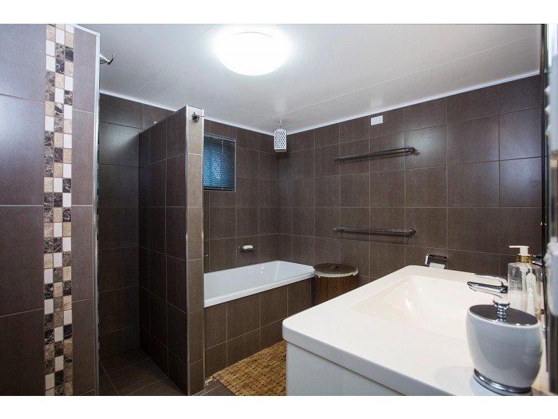 117 Zelma Street, Grasstree Beach QLD 4740