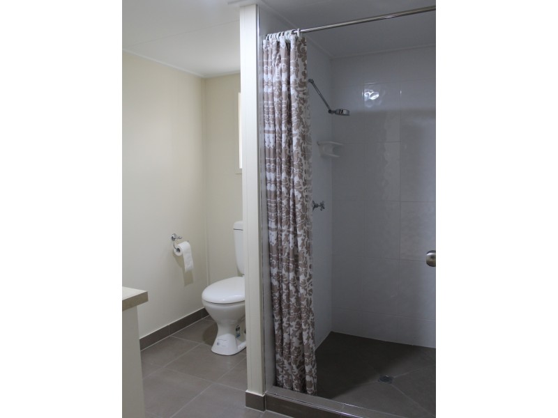 6 Kathleen Street, Sarina QLD 4737