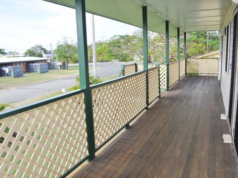 3 Poole Street, Sarina Beach QLD 4737