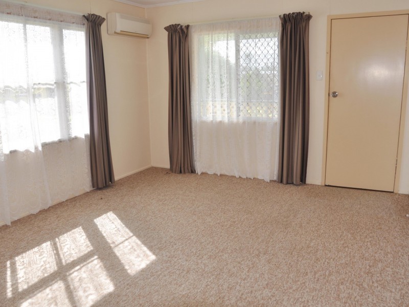 3 Poole Street, Sarina Beach QLD 4737