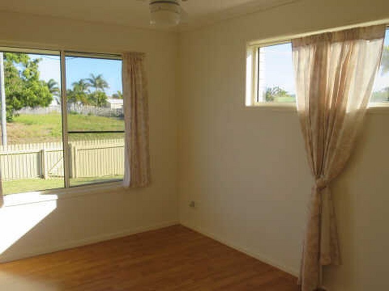 62 Rasmussen Avenue, Hay Point QLD 4740