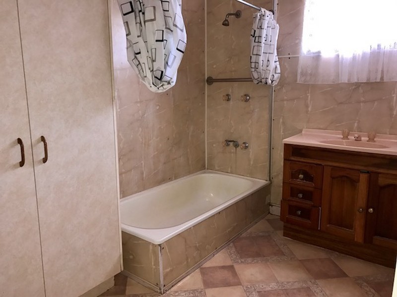 5 Waverley Street, St Lawrence QLD 4707