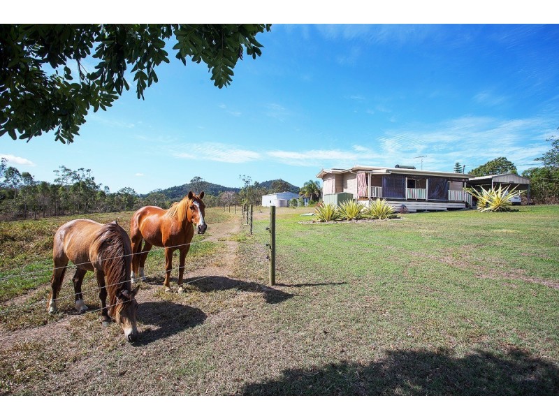 104 Newbery Rd, Sarina QLD 4737