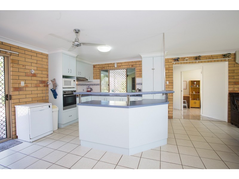 104 Newbery Rd, Sarina QLD 4737