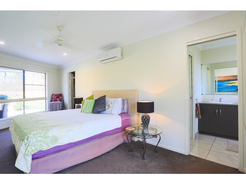 104 Newbery Rd, Sarina QLD 4737