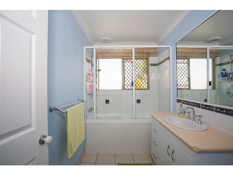 104 Newbery Rd, Sarina QLD 4737