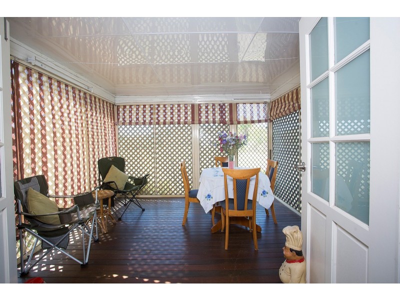 104 Newbery Rd, Sarina QLD 4737