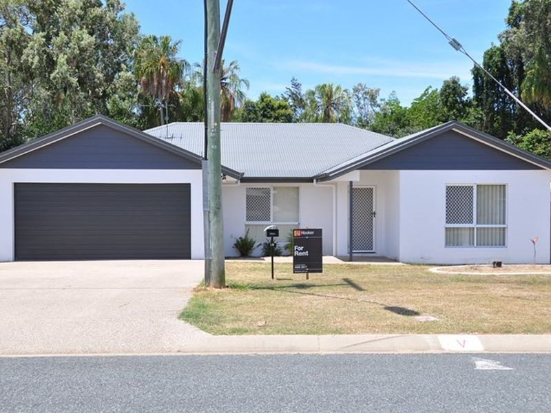 18 Armstrong Beach Road, Armstrong Beach QLD 4737
