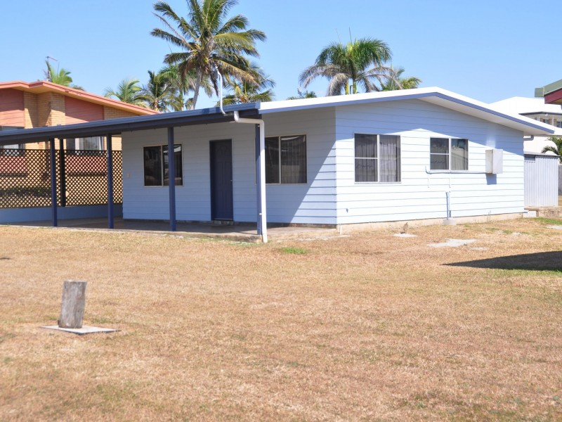 10 Westcott Avenue, Campwin Beach QLD 4737