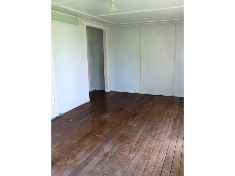 14 Manon Street, Armstrong Beach QLD 4737