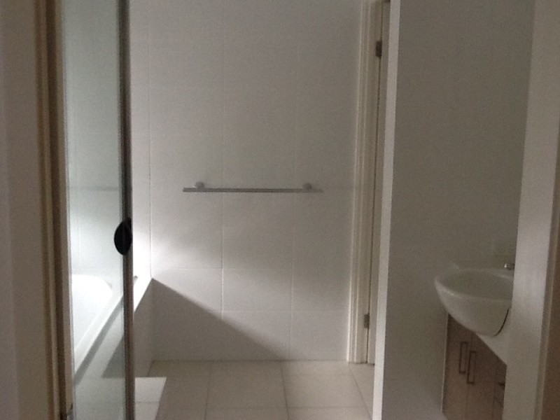 Unit 2/102 Rasmussen Avenue, Salonika Beach QLD 4740