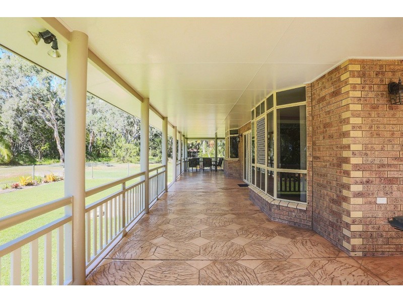 162 Miran Khan Drive, Armstrong Beach QLD 4737