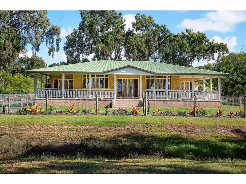 162 Miran Khan Drive, Armstrong Beach QLD 4737