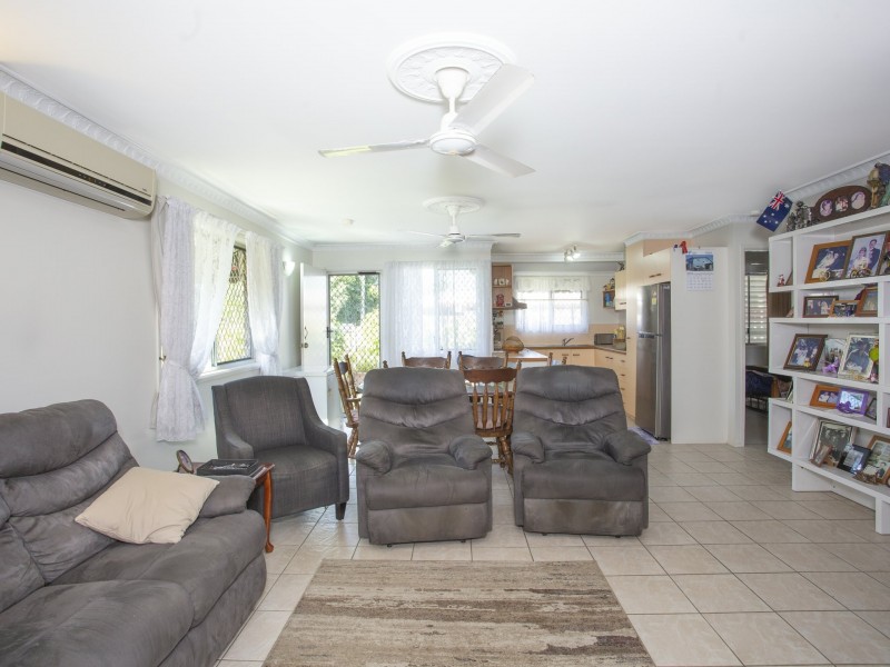 Unit 2/37 Holland St, West Mackay QLD 4740