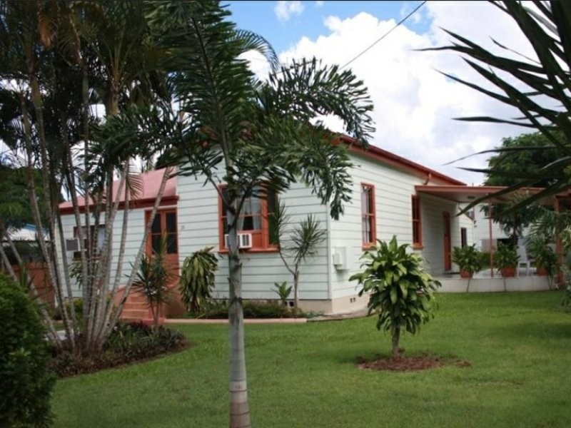 25 Anzac Street, Sarina QLD 4737