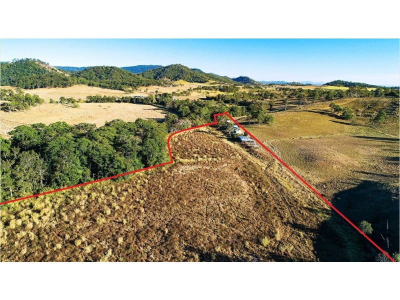 143 Venton Road, Sarina QLD 4737