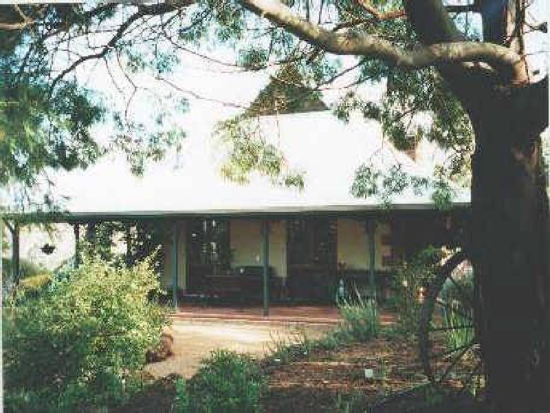 2 Dean Road, Nannup WA 6275