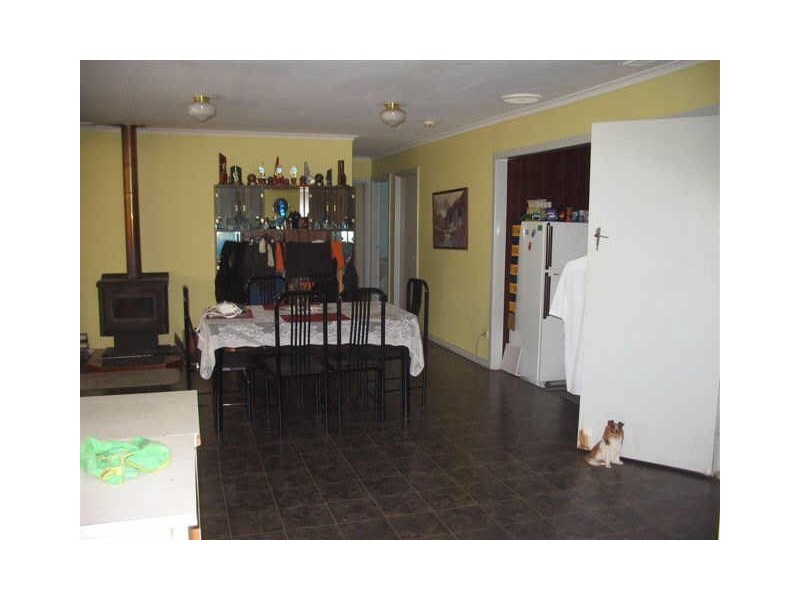 18 Dunnet Road, Nannup WA 6275