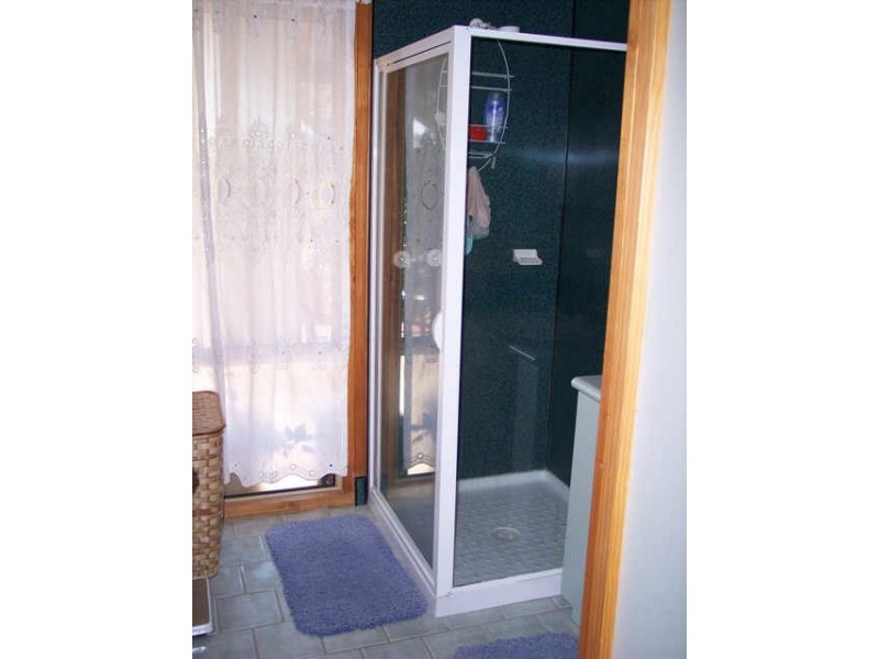 42 Leschenaultia Drive, Nannup WA 6275