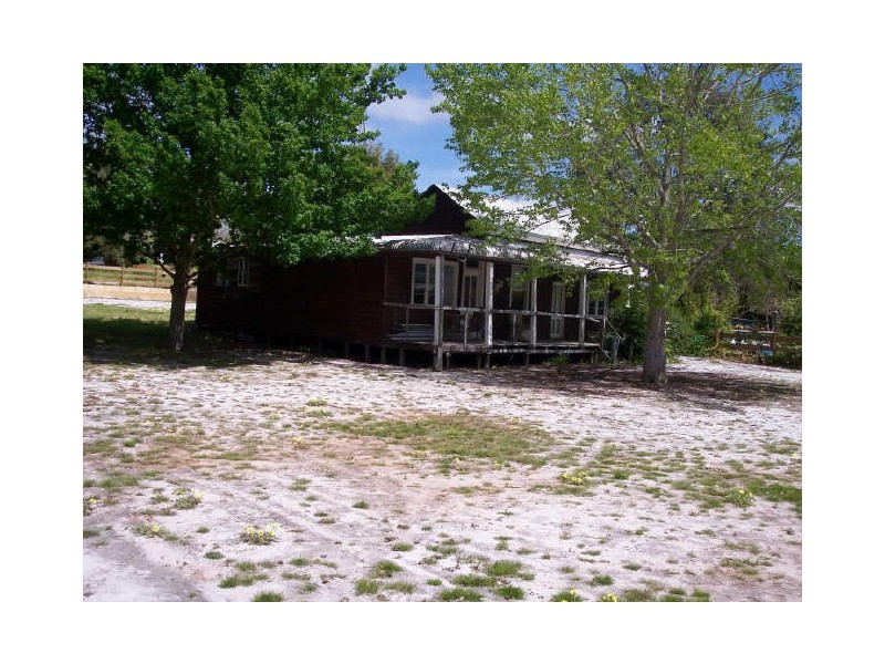 3+5 Forrest Street, Nannup WA 6275