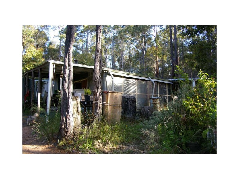 23 Chalwell Road, Nannup WA 6275