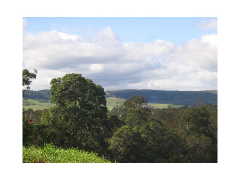 2 Dean Road, Nannup WA 6275