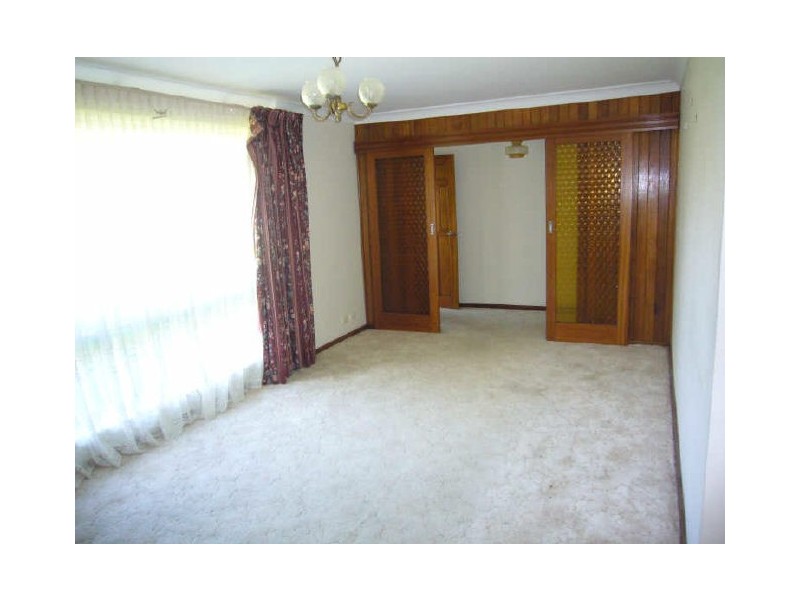 13 Lynlee Crescent, Huntfield Heights SA 5163