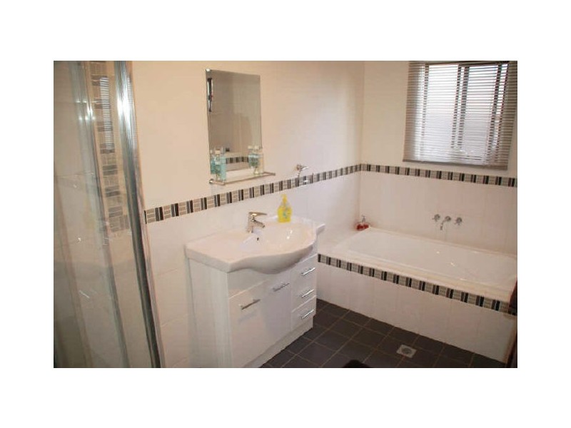 72 Ryan Street, Broken Hill NSW 2880