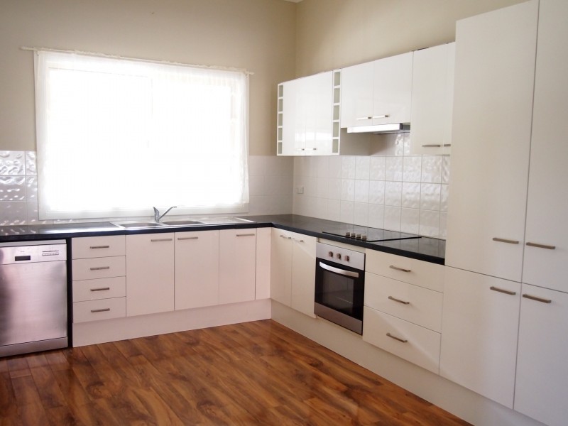 39 Yartla Street, Menindee NSW 2879