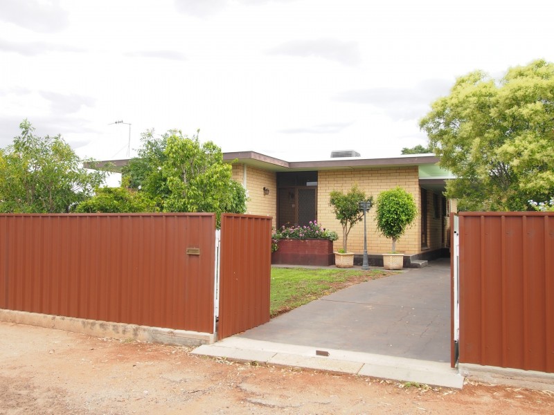 494 Lane Street, Broken Hill NSW 2880