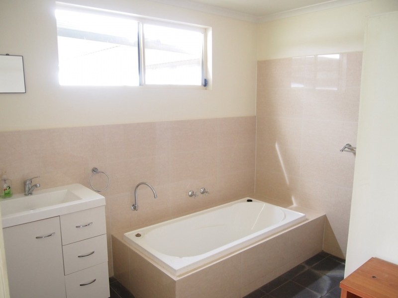 107 Gaffney Street, Broken Hill NSW 2880