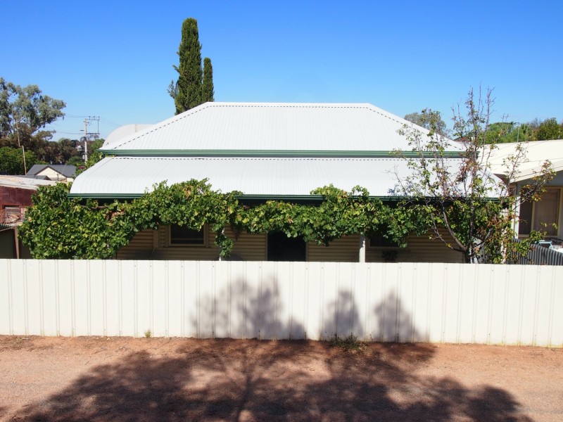 39 Wolfram Street, Broken Hill NSW 2880