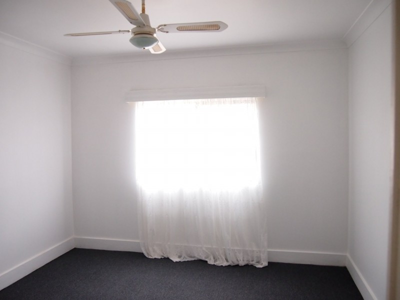 27 Nicholls Street, Broken Hill NSW 2880