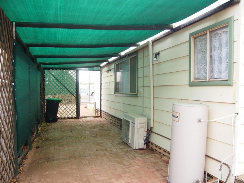 27 Nicholls Street, Broken Hill NSW 2880