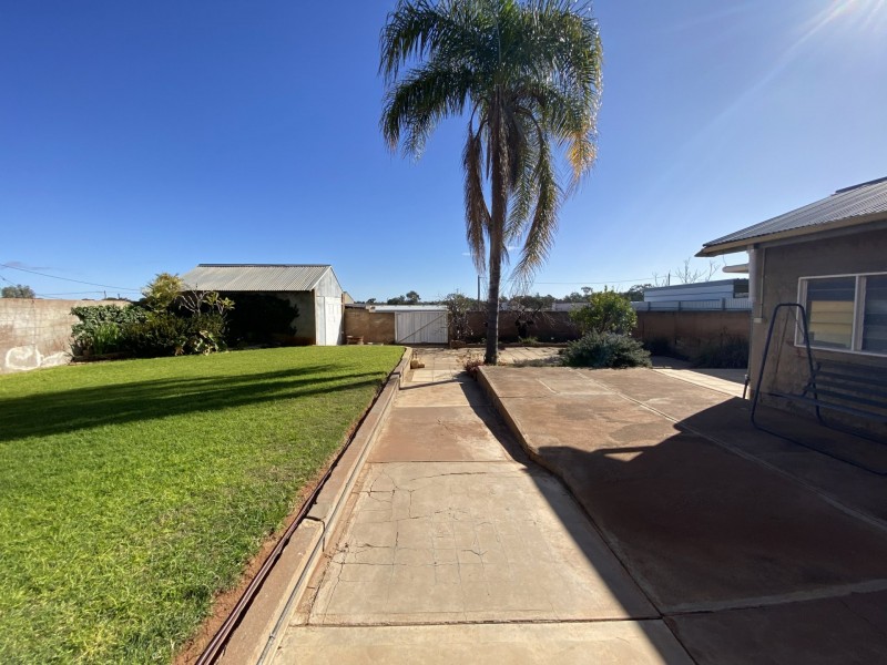 104 Newton Street, Broken Hill NSW 2880
