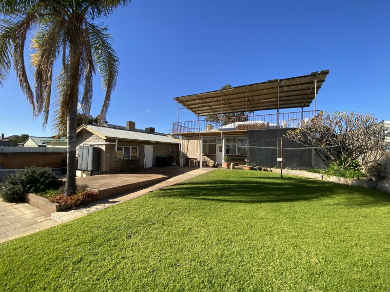 104 Newton Street, Broken Hill NSW 2880