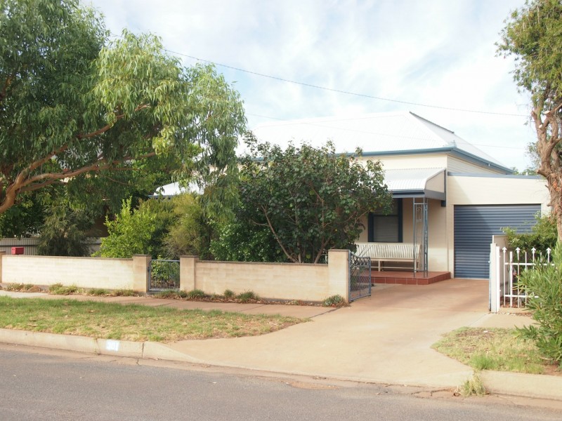 301 Chloride Street, Broken Hill NSW 2880